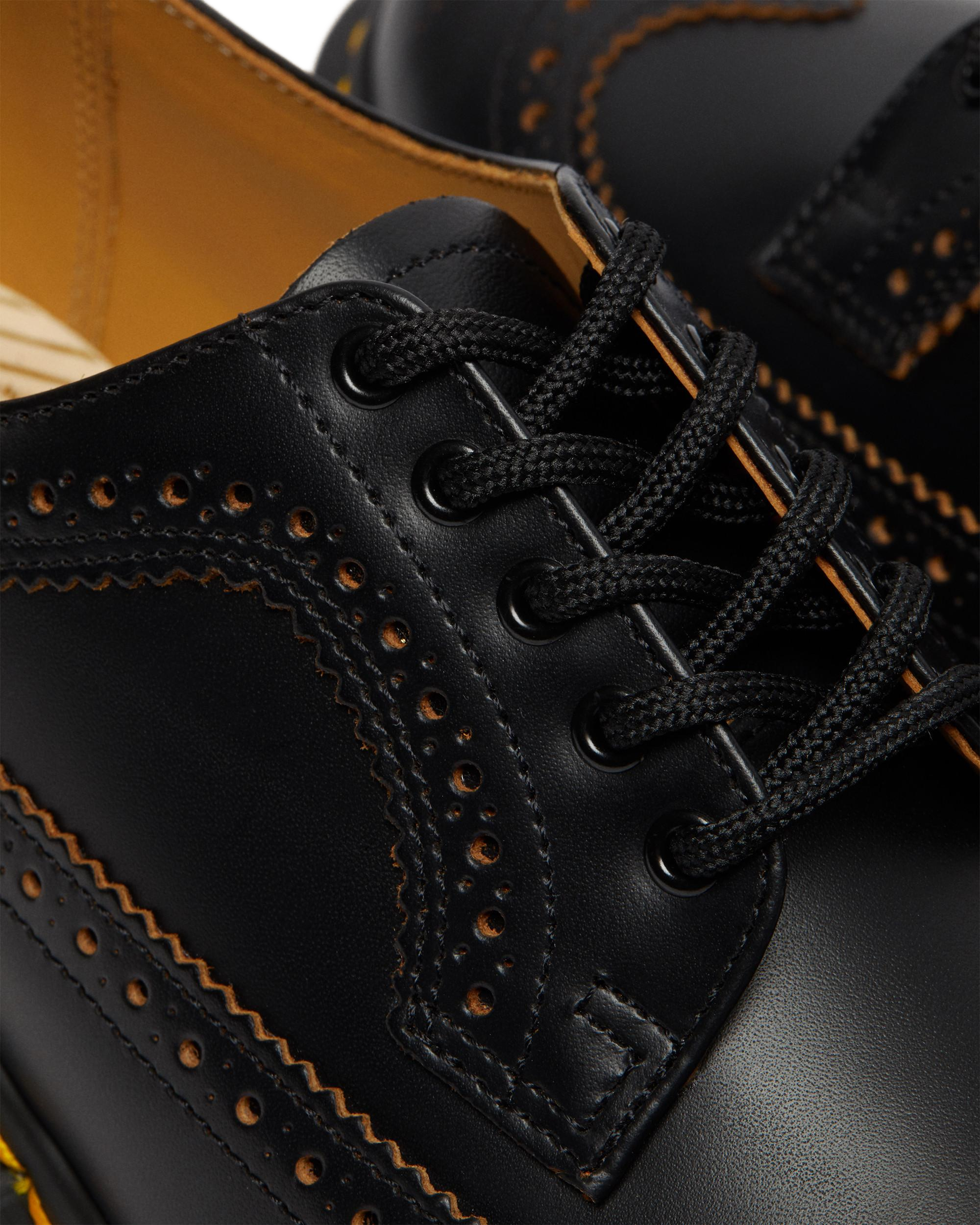 3989 Vintage Made In England Brogue Shoes
