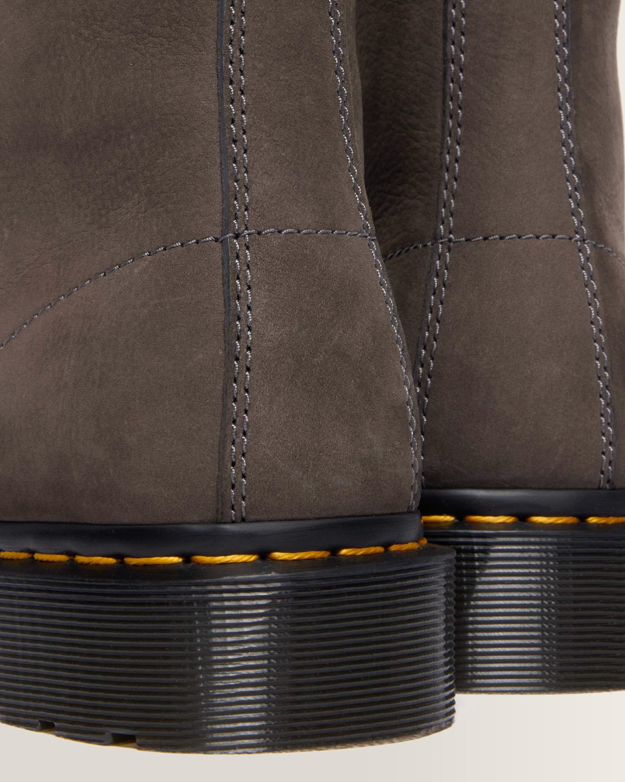 1460 LACELESS